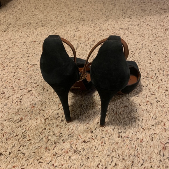 Schutz for Club Monaco Heels - Picture 3 of 3